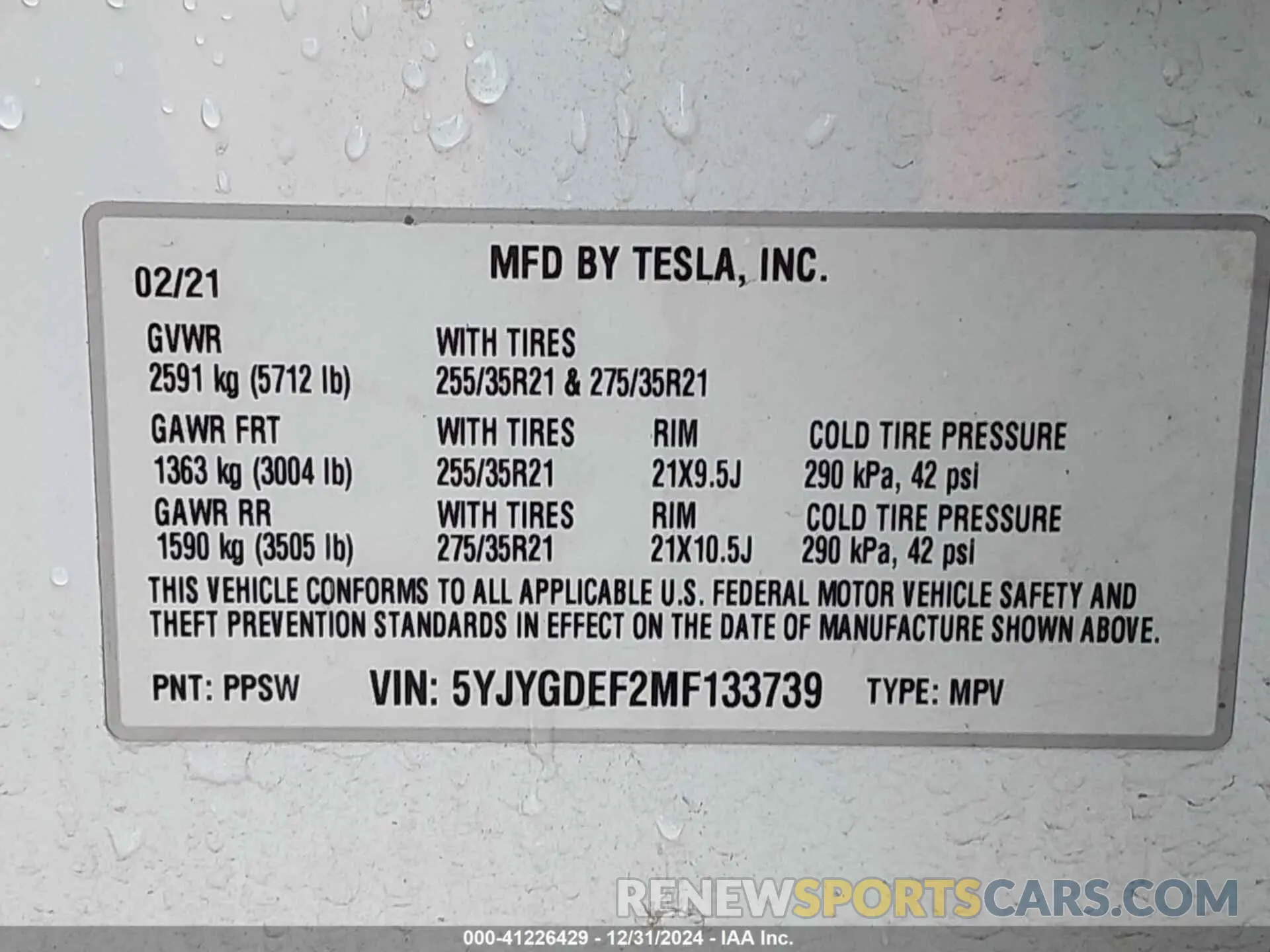 9 Photograph of a damaged car 5YJYGDEF2MF133739 TESLA MODEL Y 2021
