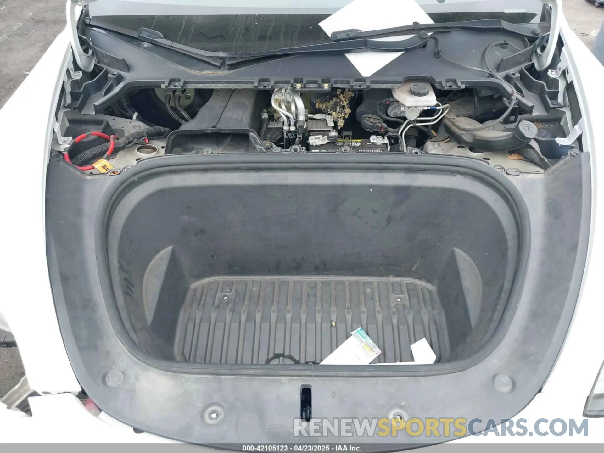 10 Photograph of a damaged car 5YJYGDEF2MF269773 TESLA MODEL Y 2021