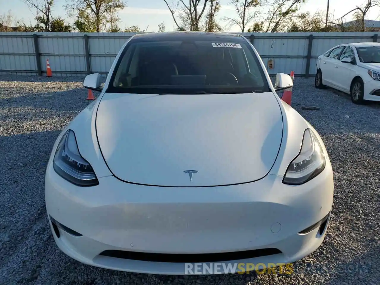 5 Photograph of a damaged car 5YJYGDEF3MF075608 TESLA MODEL Y 2021