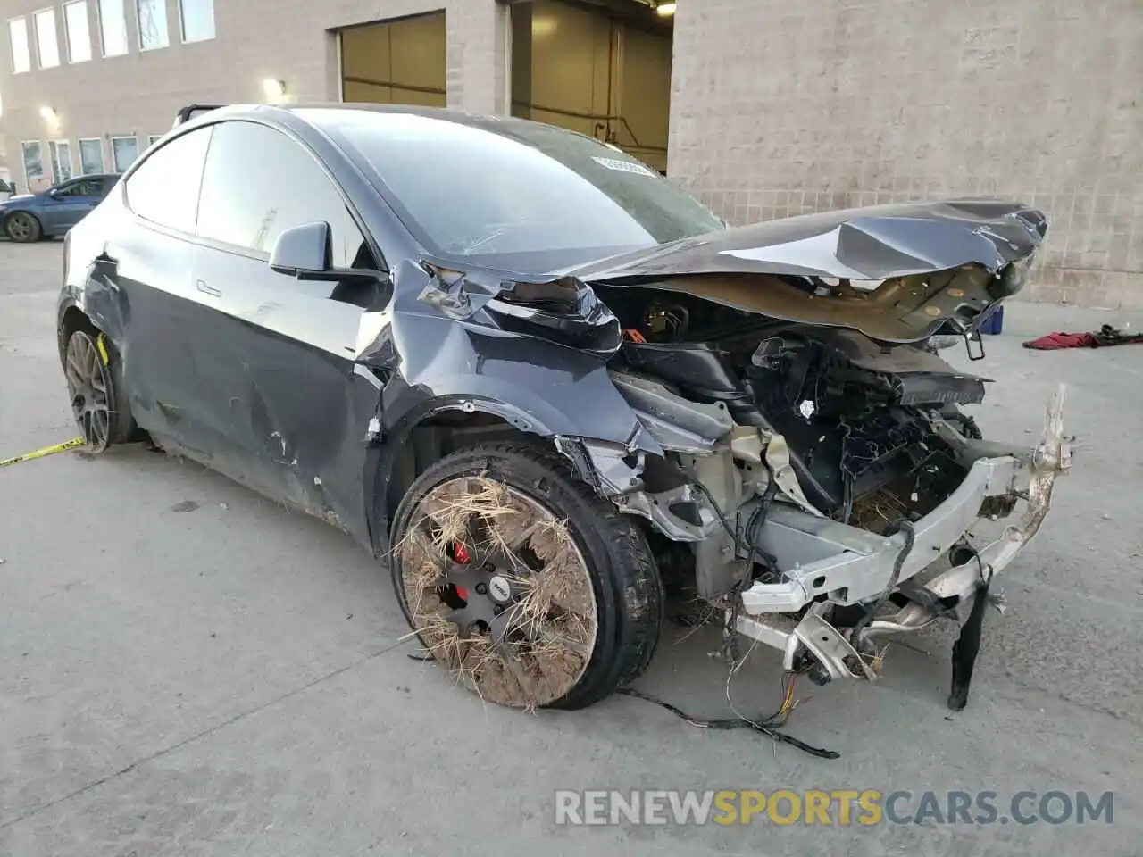 1 Photograph of a damaged car 5YJYGDEF3MF211980 TESLA MODEL Y 2021