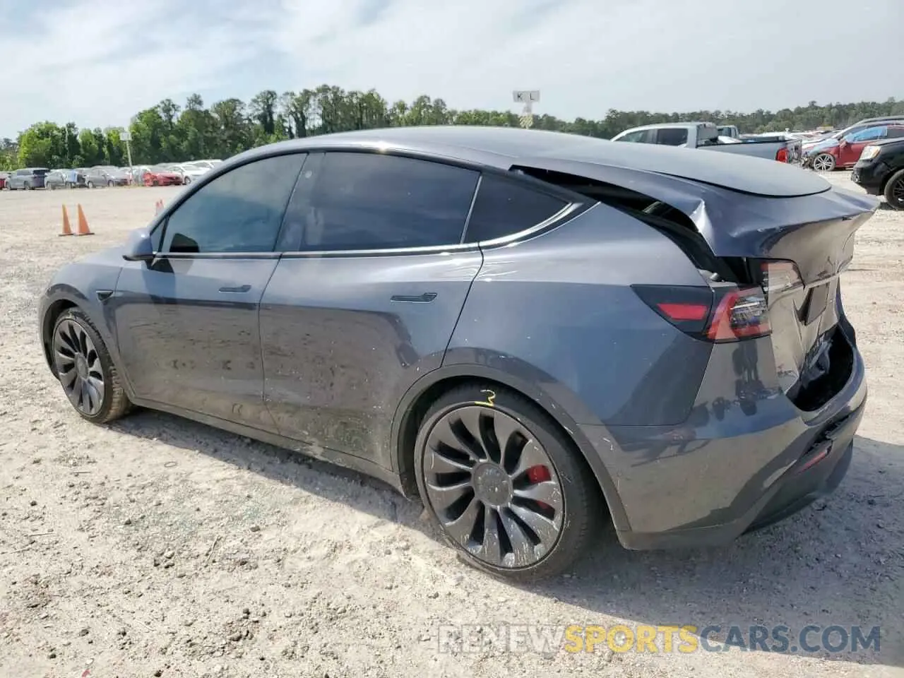 2 Photograph of a damaged car 5YJYGDEF3MF215835 TESLA MODEL Y 2021