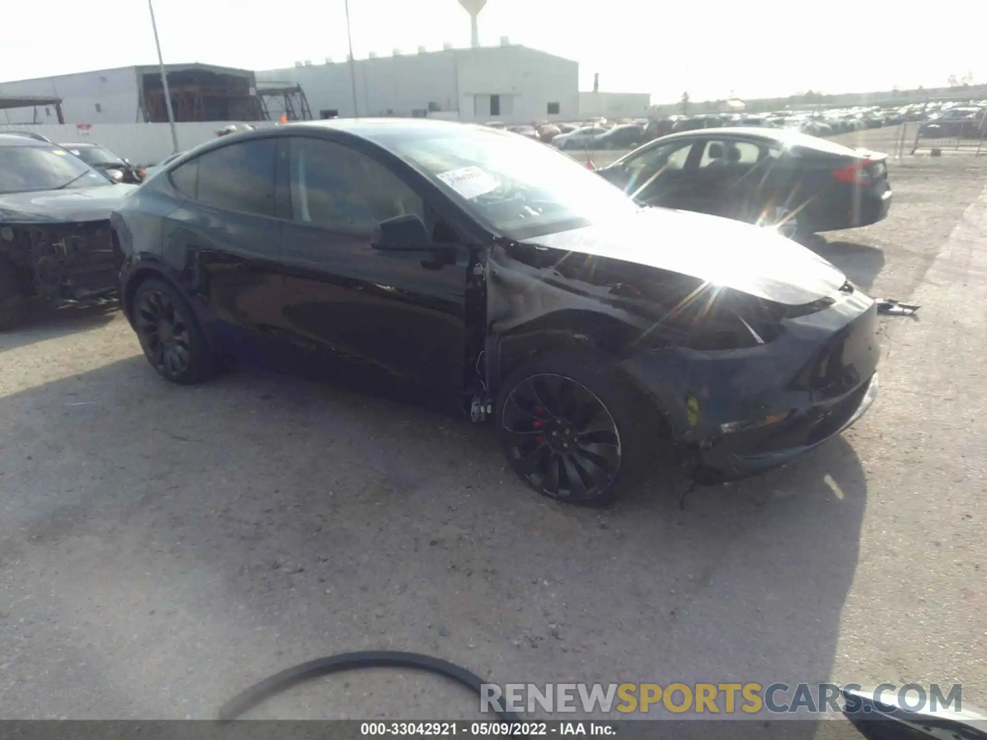 1 Photograph of a damaged car 5YJYGDEF3MF258796 TESLA MODEL Y 2021