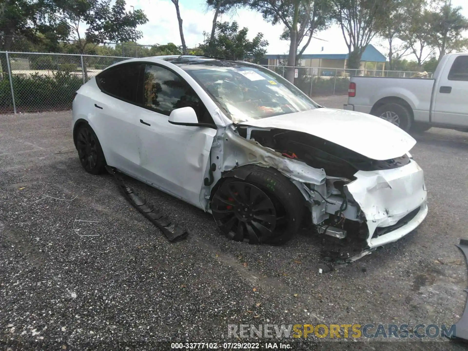 1 Photograph of a damaged car 5YJYGDEF3MF304756 TESLA MODEL Y 2021