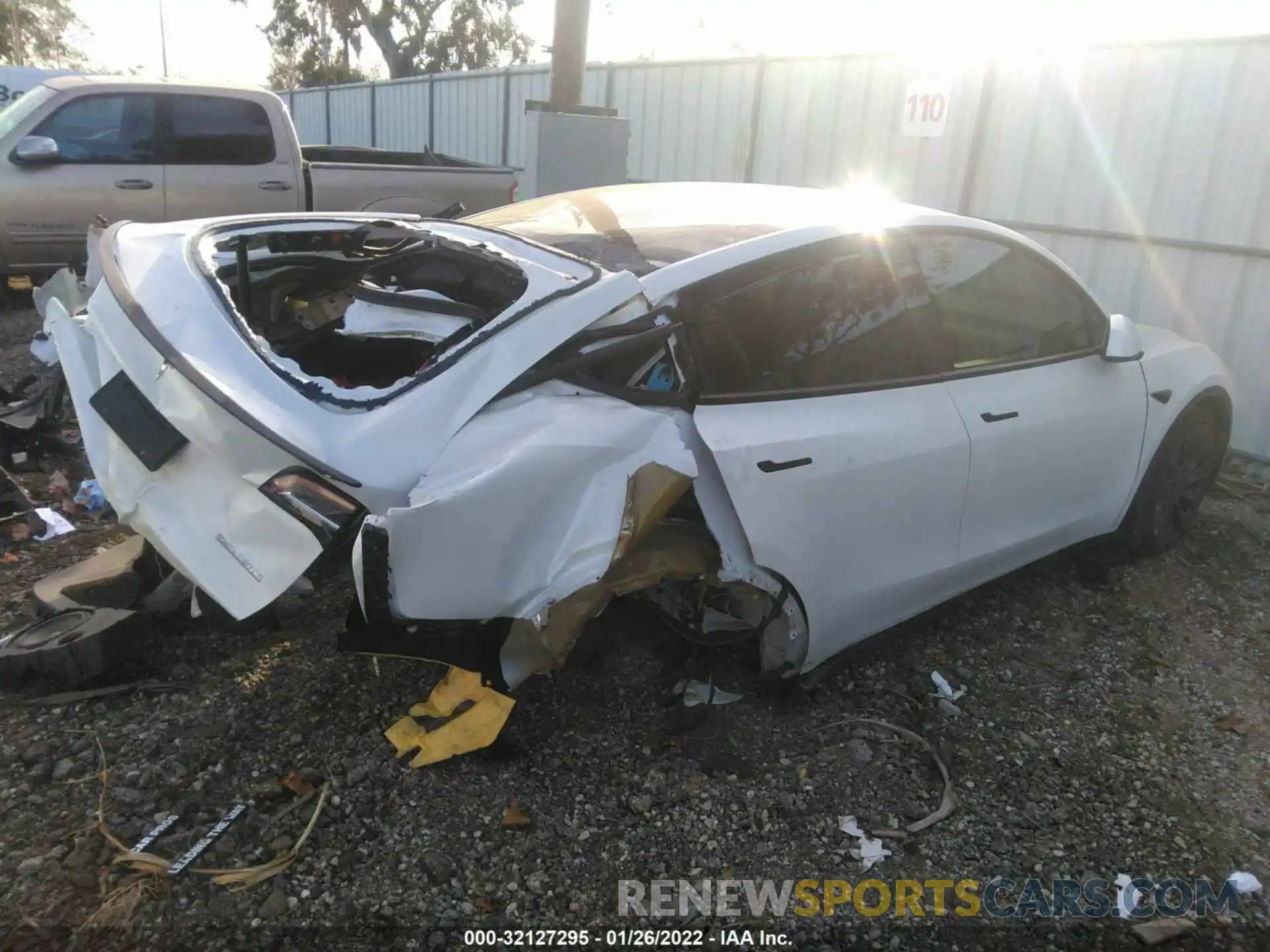 4 Photograph of a damaged car 5YJYGDEF4MF092238 TESLA MODEL Y 2021