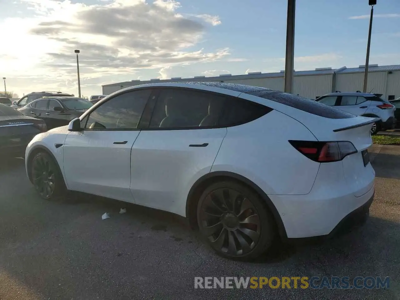 2 Photograph of a damaged car 5YJYGDEF4MF137243 TESLA MODEL Y 2021