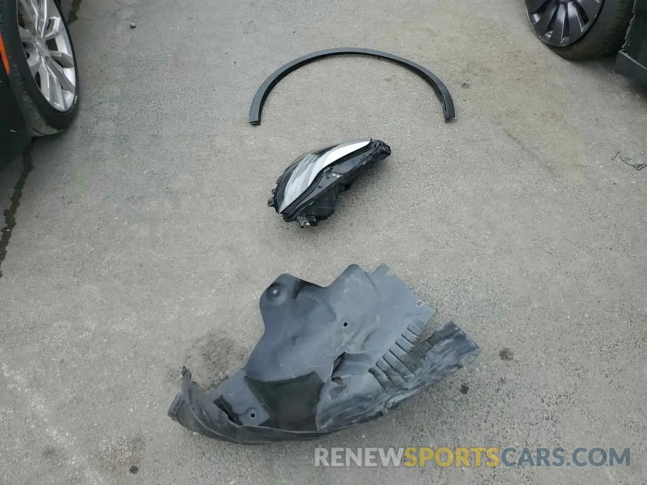 12 Photograph of a damaged car 5YJYGDEF4MF139588 TESLA MODEL Y 2021