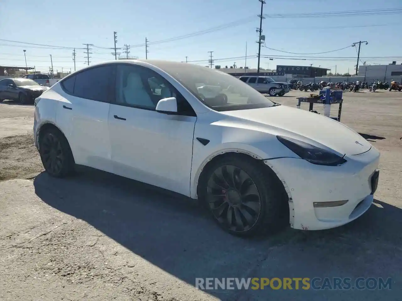 4 Photograph of a damaged car 5YJYGDEF4MF211602 TESLA MODEL Y 2021