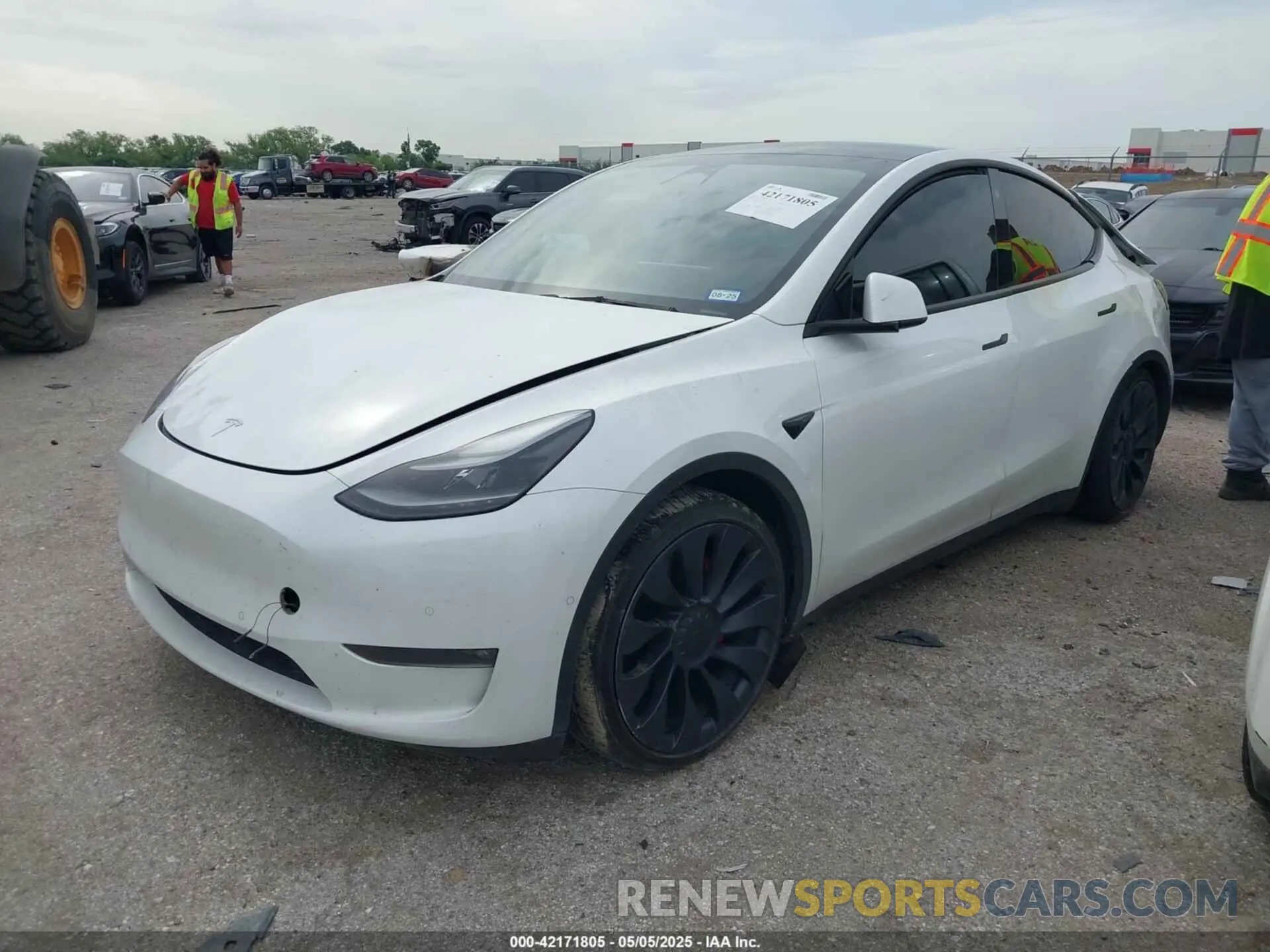 2 Photograph of a damaged car 5YJYGDEF4MF250206 TESLA MODEL Y 2021