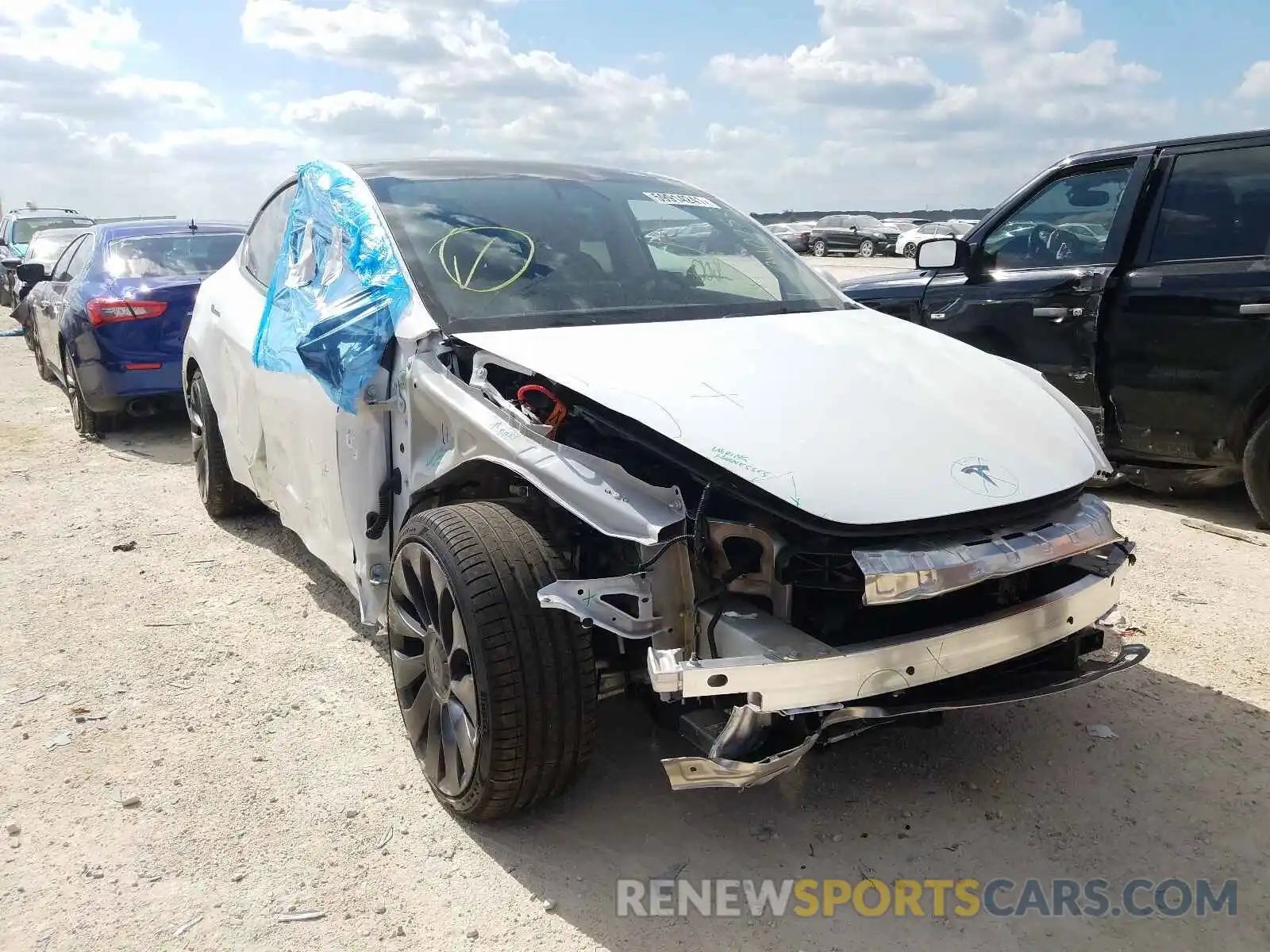 1 Photograph of a damaged car 5YJYGDEF5MF240252 TESLA MODEL Y 2021