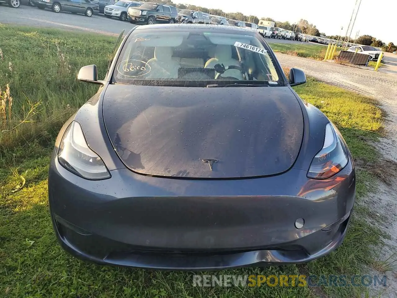 5 Photograph of a damaged car 5YJYGDEF5MF264633 TESLA MODEL Y 2021