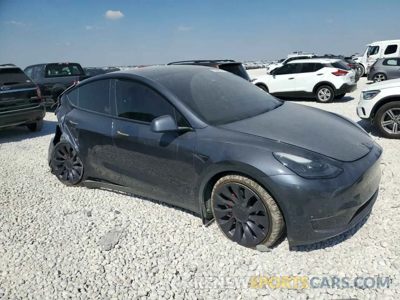 4 Photograph of a damaged car 5YJYGDEF5MF268830 TESLA MODEL Y 2021