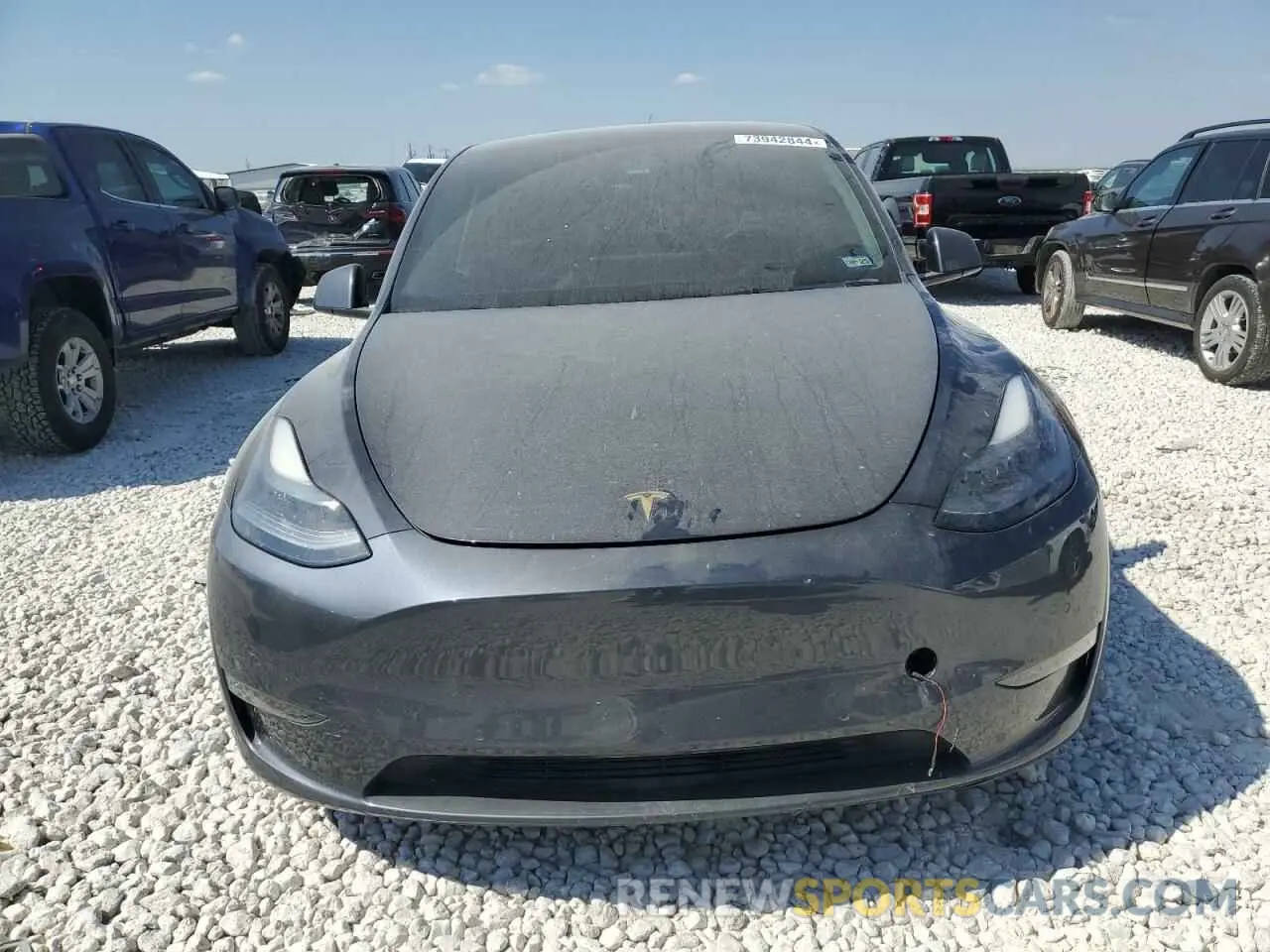 5 Photograph of a damaged car 5YJYGDEF5MF268830 TESLA MODEL Y 2021