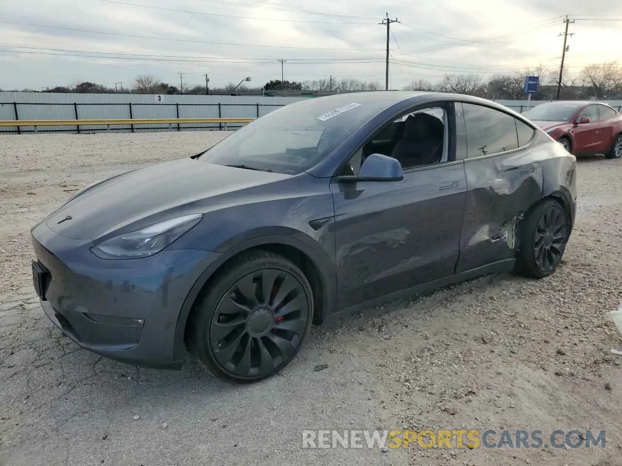 1 Photograph of a damaged car 5YJYGDEF5MF270528 TESLA MODEL Y 2021