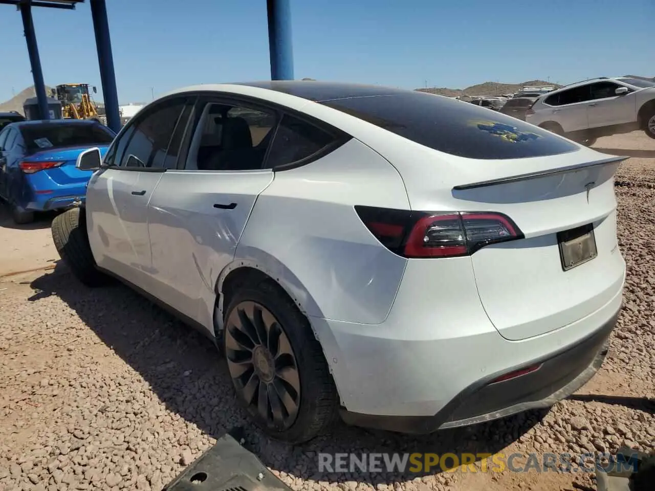 2 Photograph of a damaged car 5YJYGDEF5MF273574 TESLA MODEL Y 2021