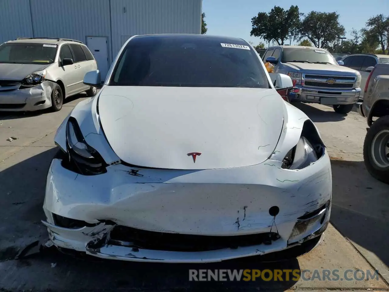5 Photograph of a damaged car 5YJYGDEF5MF277737 TESLA MODEL Y 2021