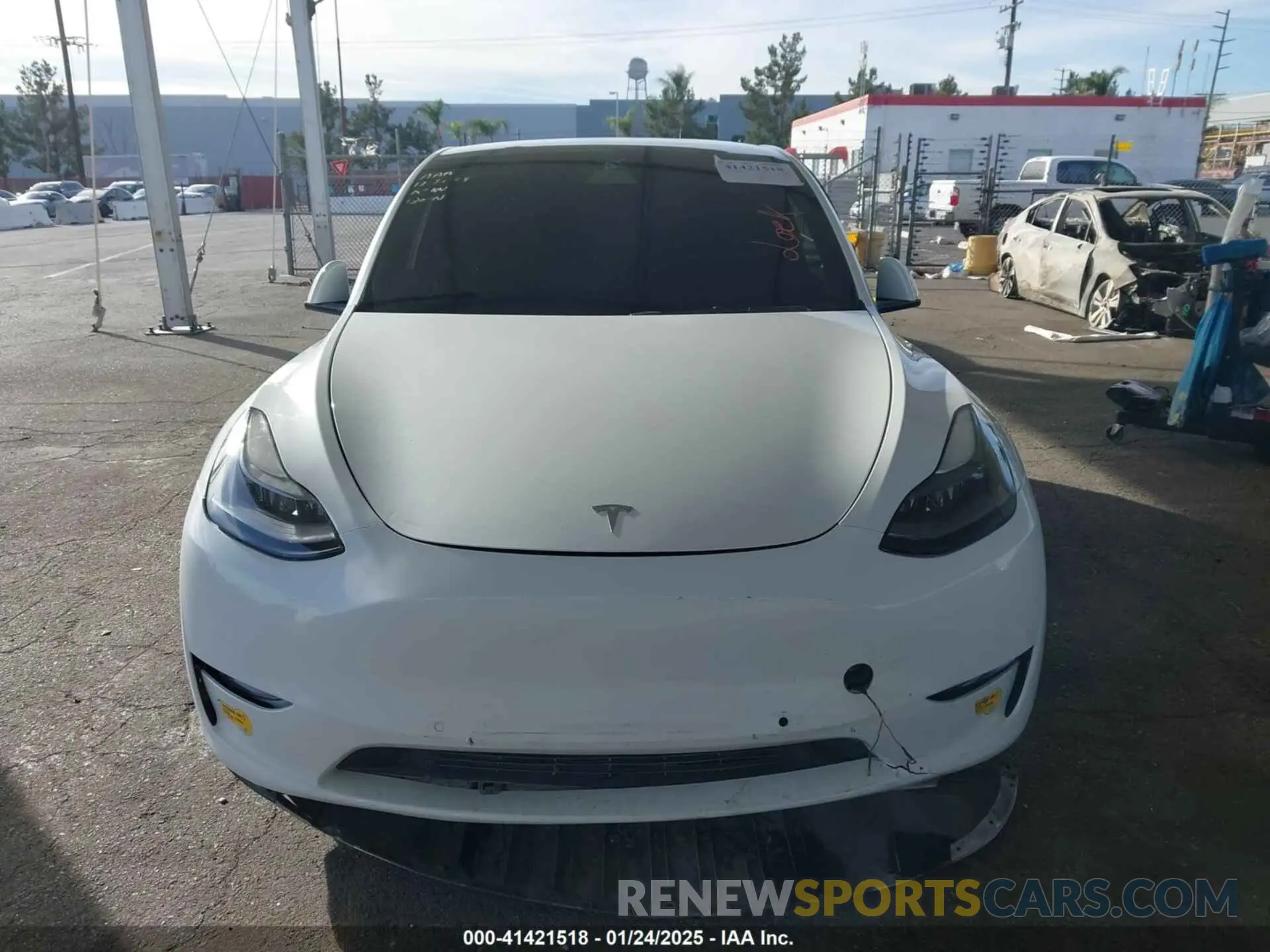 11 Photograph of a damaged car 5YJYGDEF5MF277804 TESLA MODEL Y 2021