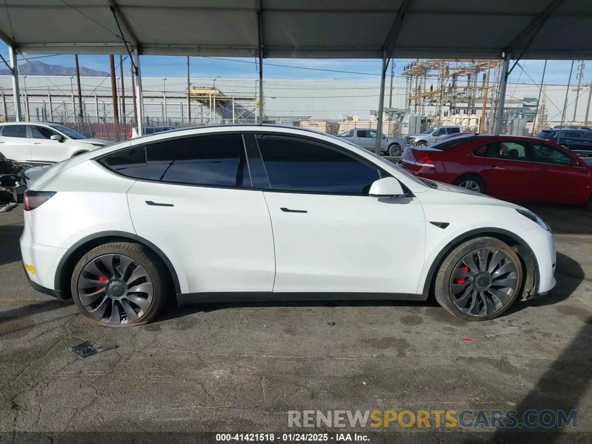 12 Photograph of a damaged car 5YJYGDEF5MF277804 TESLA MODEL Y 2021