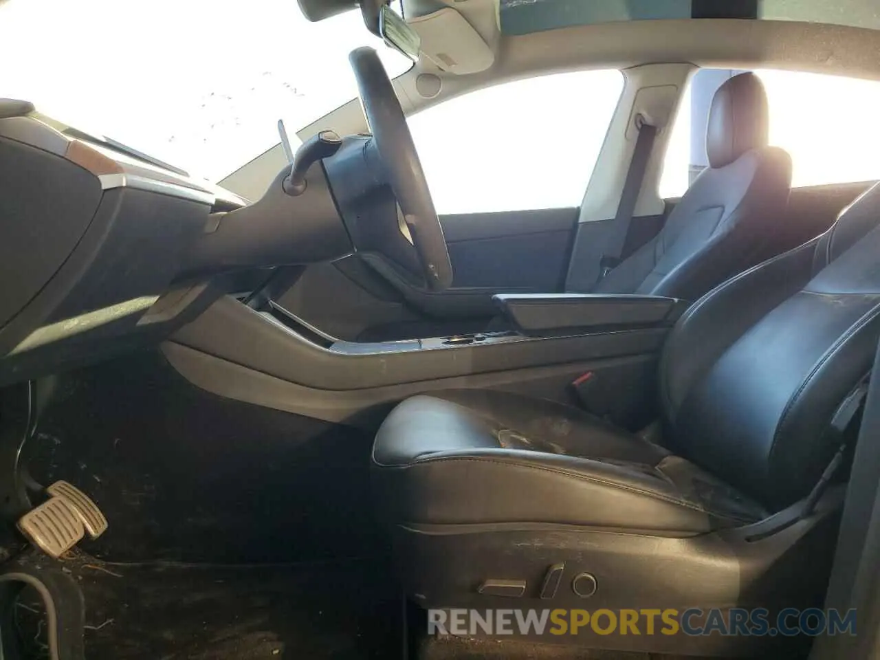 7 Photograph of a damaged car 5YJYGDEF6MF078518 TESLA MODEL Y 2021