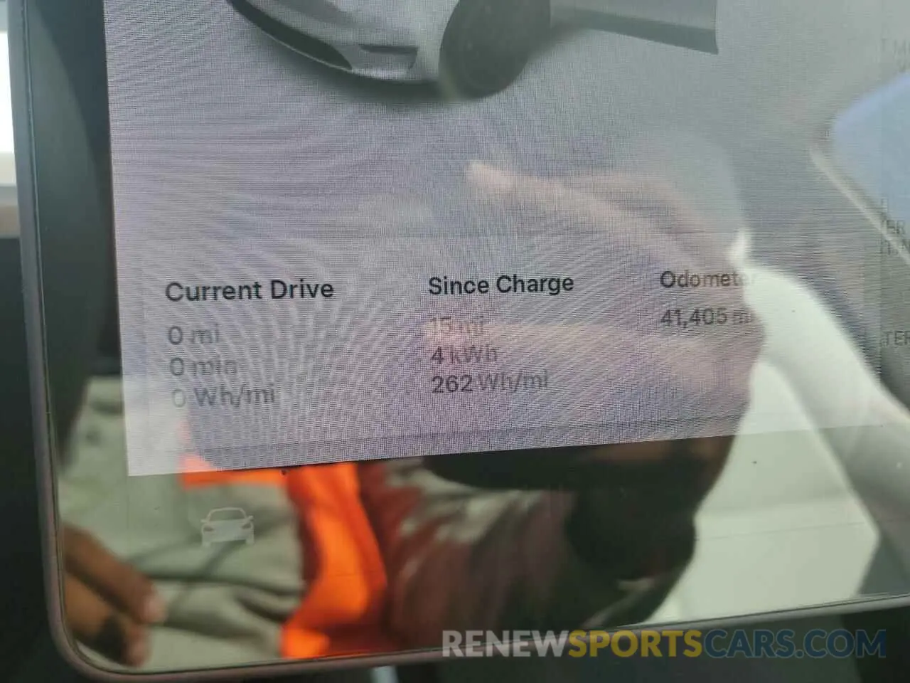 9 Photograph of a damaged car 5YJYGDEF6MF081404 TESLA MODEL Y 2021