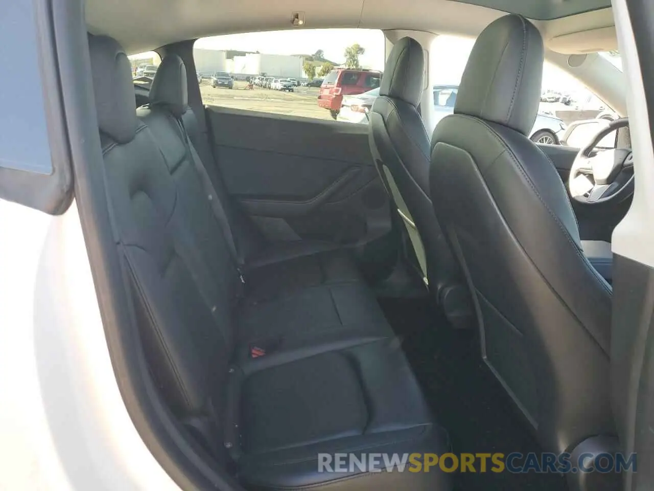 10 Photograph of a damaged car 5YJYGDEF6MF215621 TESLA MODEL Y 2021