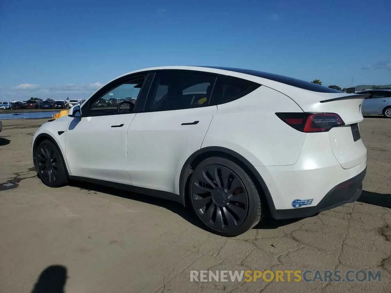 2 Photograph of a damaged car 5YJYGDEF6MF215621 TESLA MODEL Y 2021