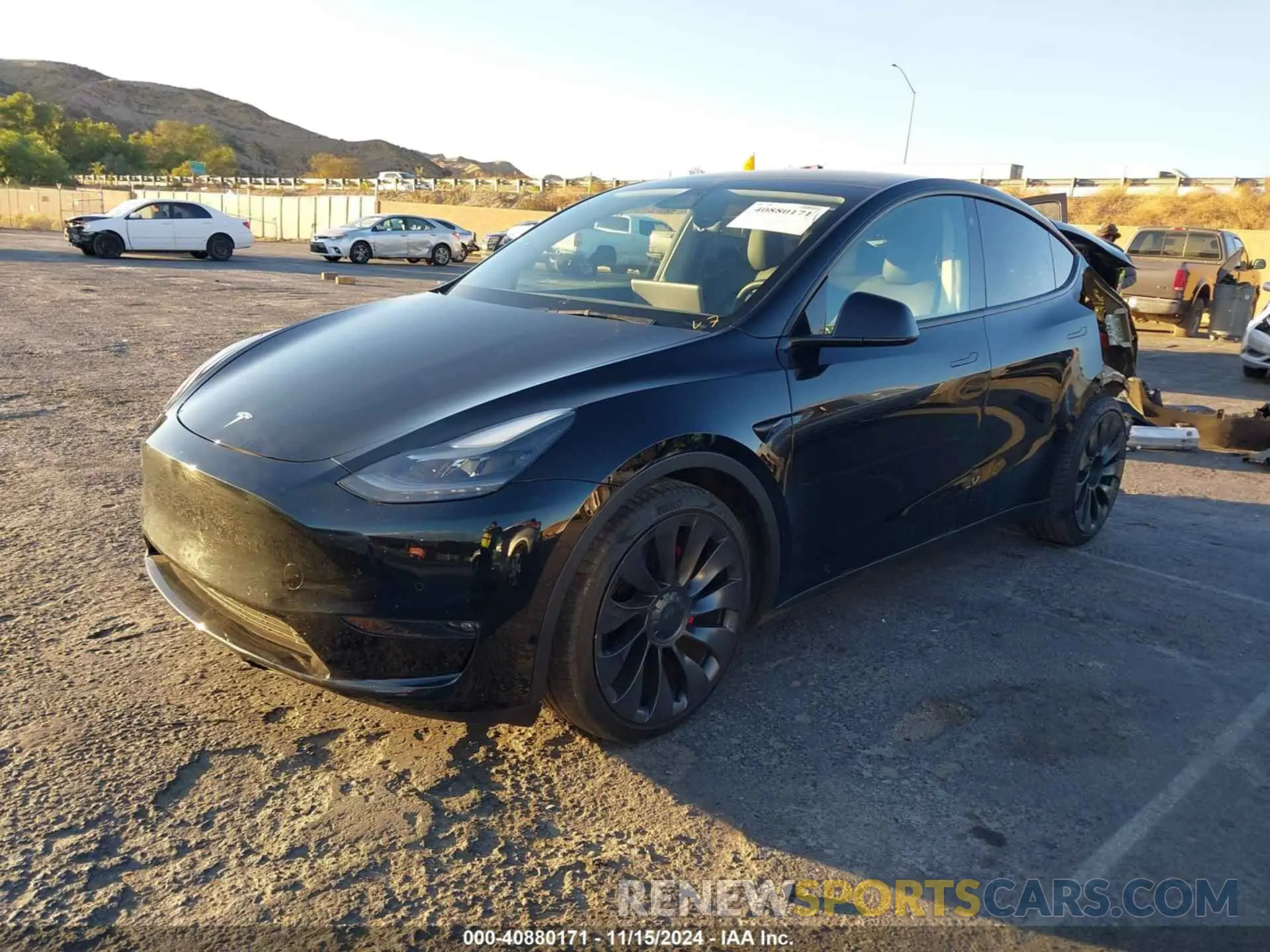 2 Photograph of a damaged car 5YJYGDEF6MF306484 TESLA MODEL Y 2021