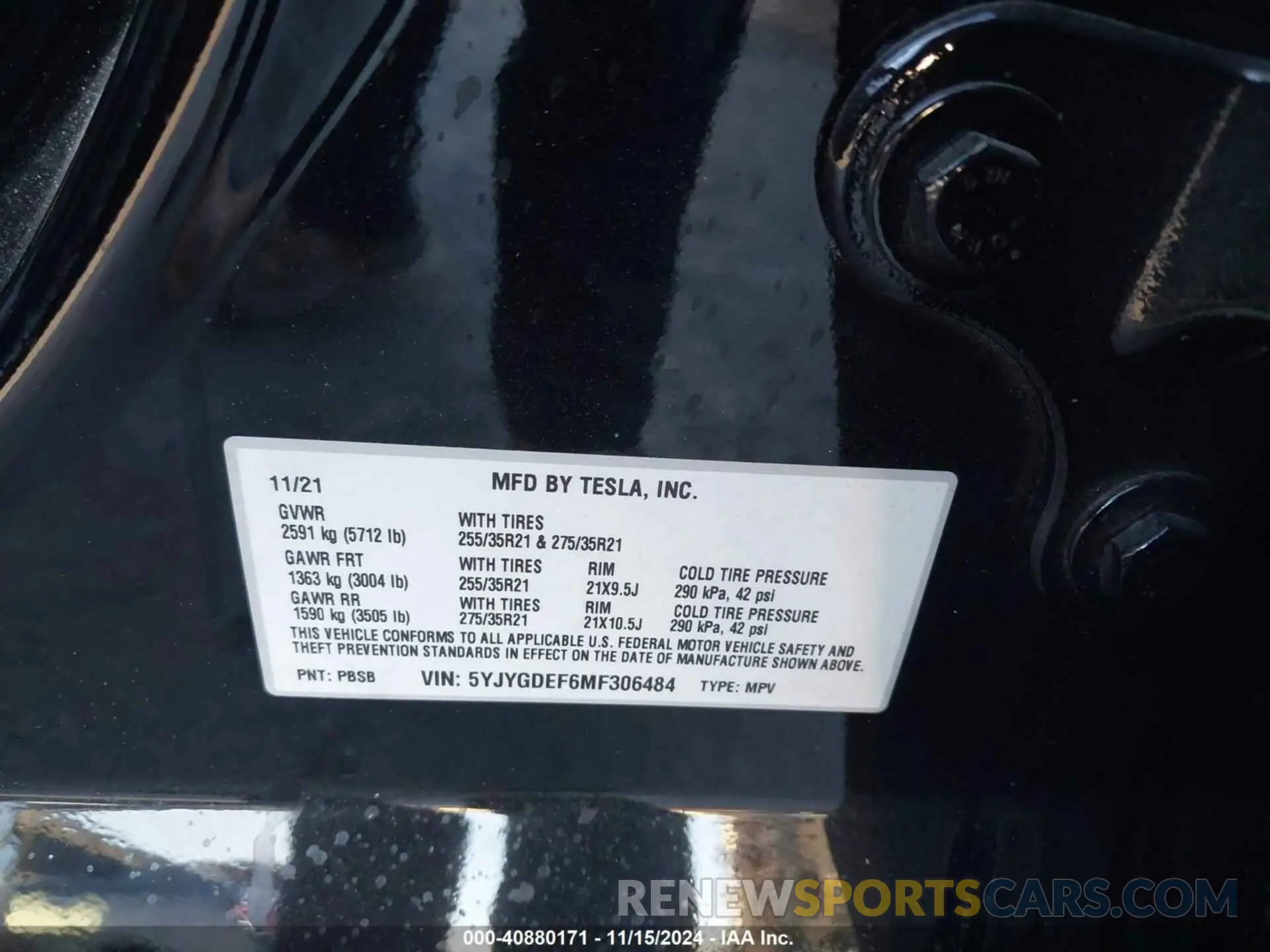 9 Photograph of a damaged car 5YJYGDEF6MF306484 TESLA MODEL Y 2021
