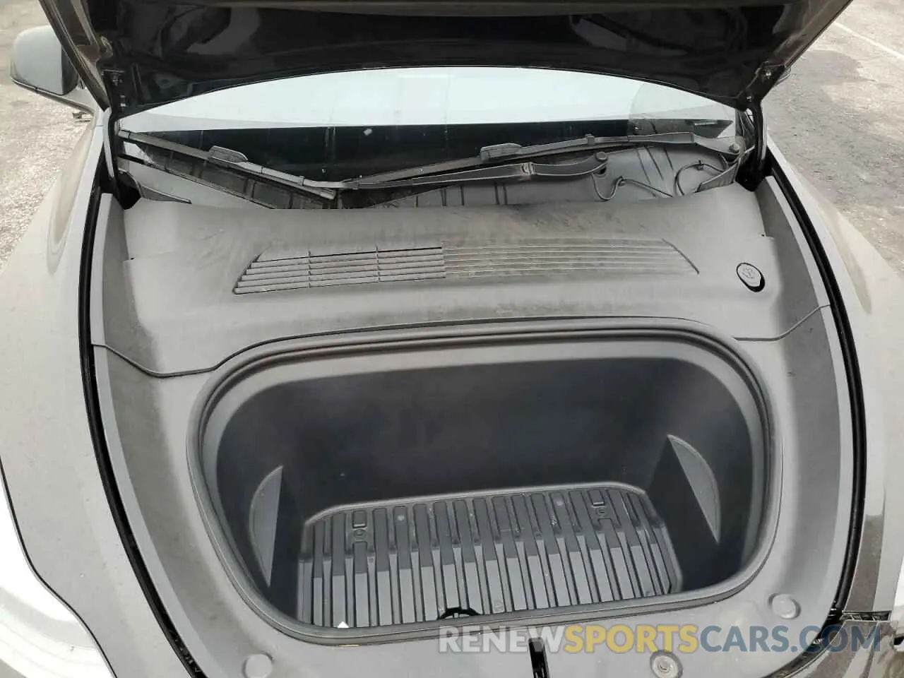 11 Photograph of a damaged car 5YJYGDEF7MF195038 TESLA MODEL Y 2021
