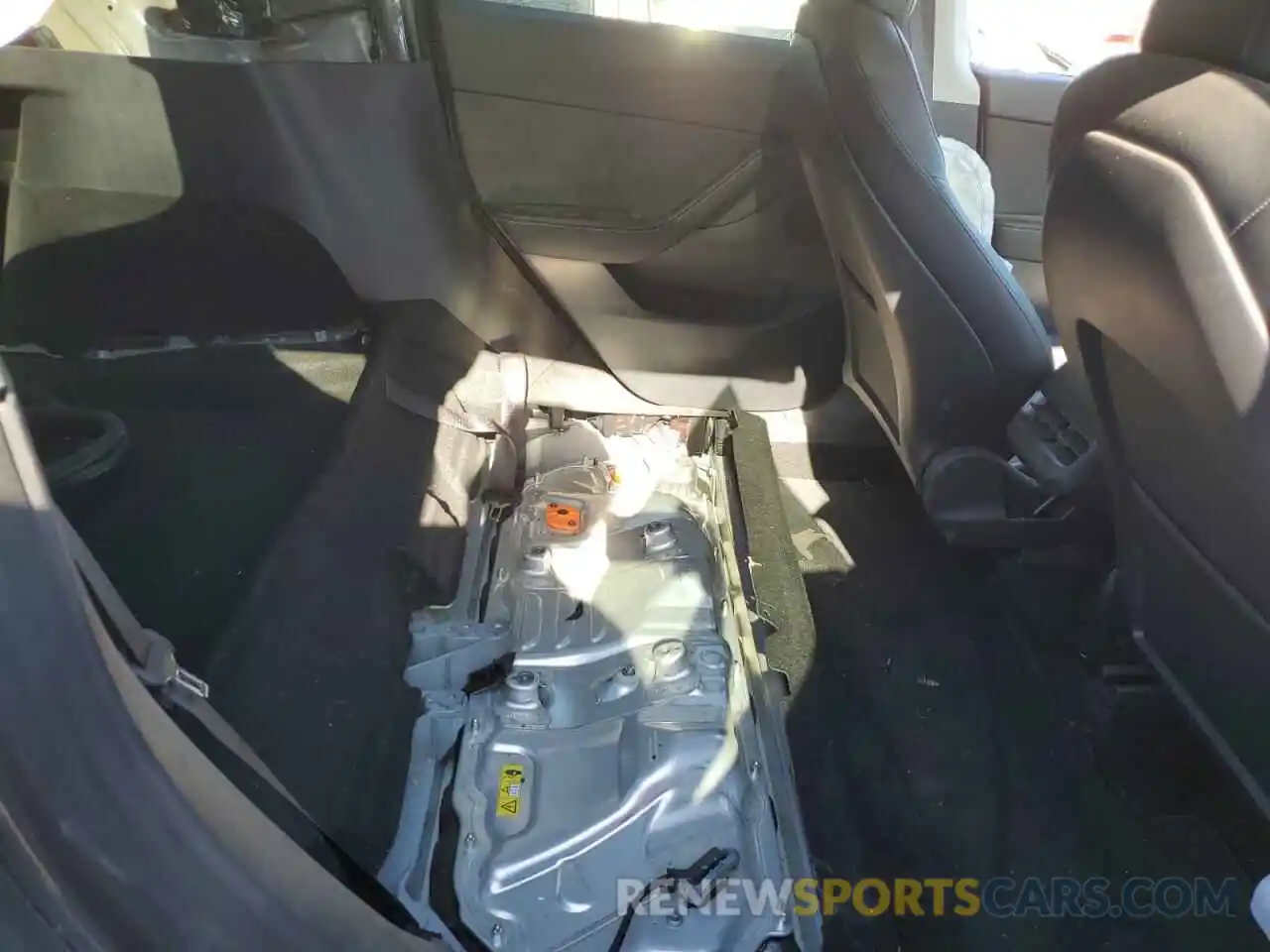 10 Photograph of a damaged car 5YJYGDEF7MF202182 TESLA MODEL Y 2021