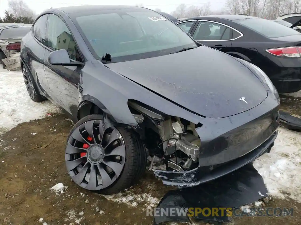 1 Photograph of a damaged car 5YJYGDEF7MF262270 TESLA MODEL Y 2021