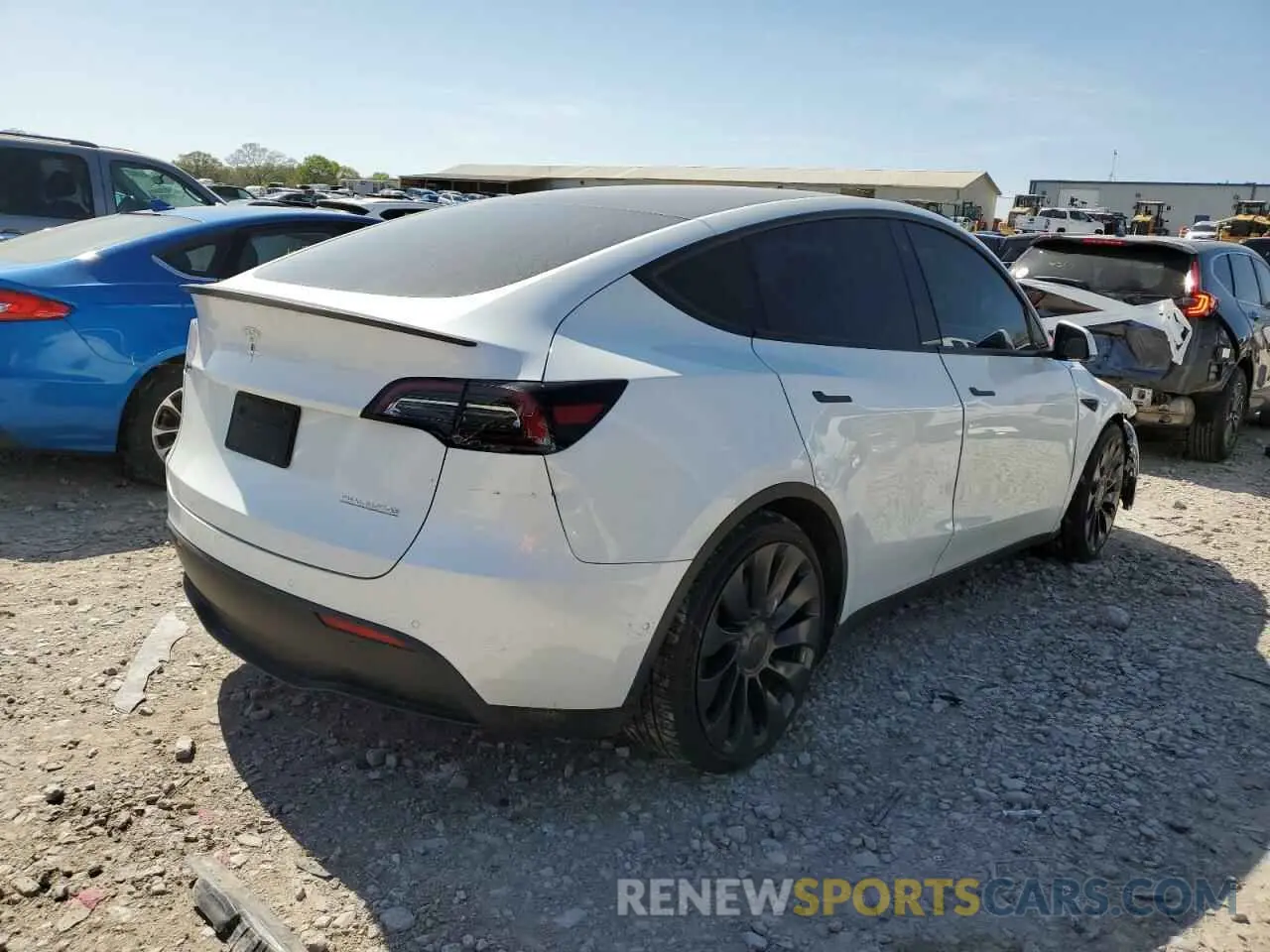 3 Photograph of a damaged car 5YJYGDEF7MF269221 TESLA MODEL Y 2021
