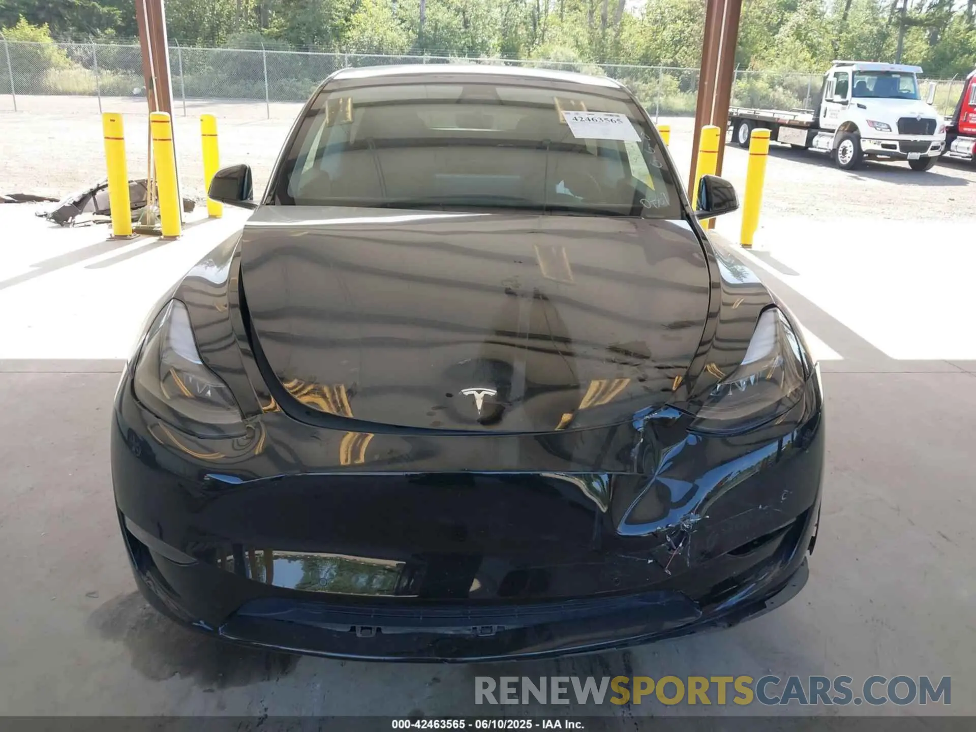 11 Photograph of a damaged car 5YJYGDEF8MF140887 TESLA MODEL Y 2021