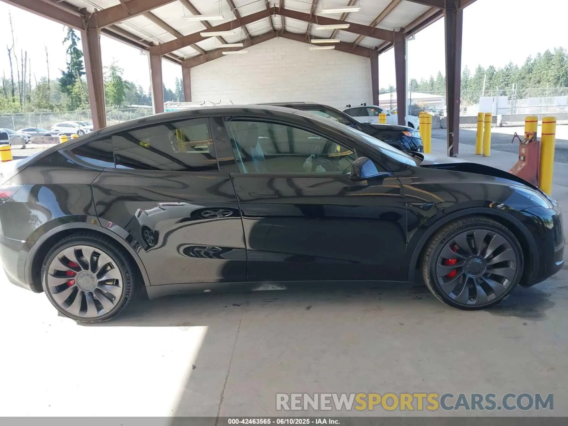 12 Photograph of a damaged car 5YJYGDEF8MF140887 TESLA MODEL Y 2021