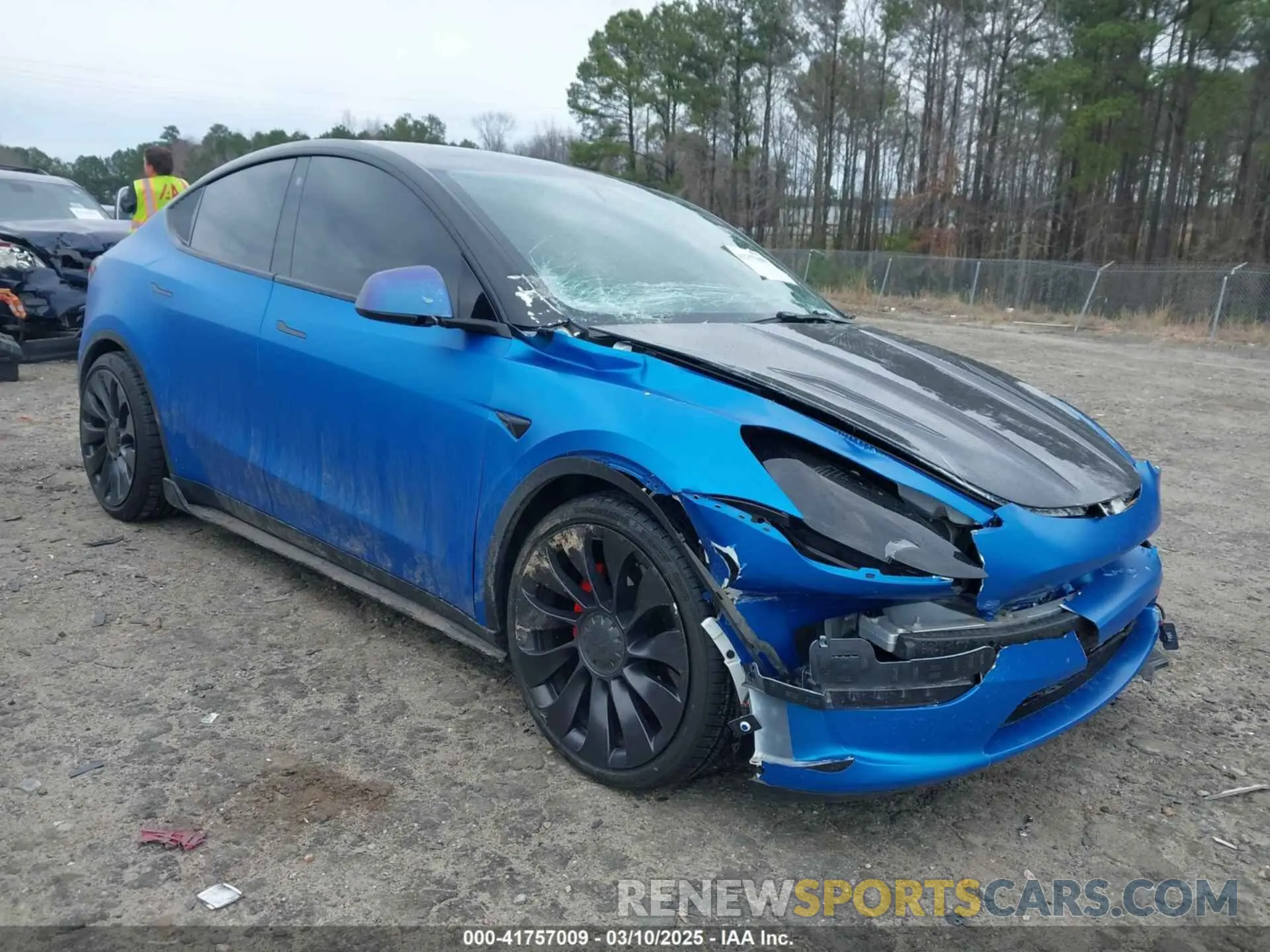 1 Photograph of a damaged car 5YJYGDEF8MF209819 TESLA MODEL Y 2021
