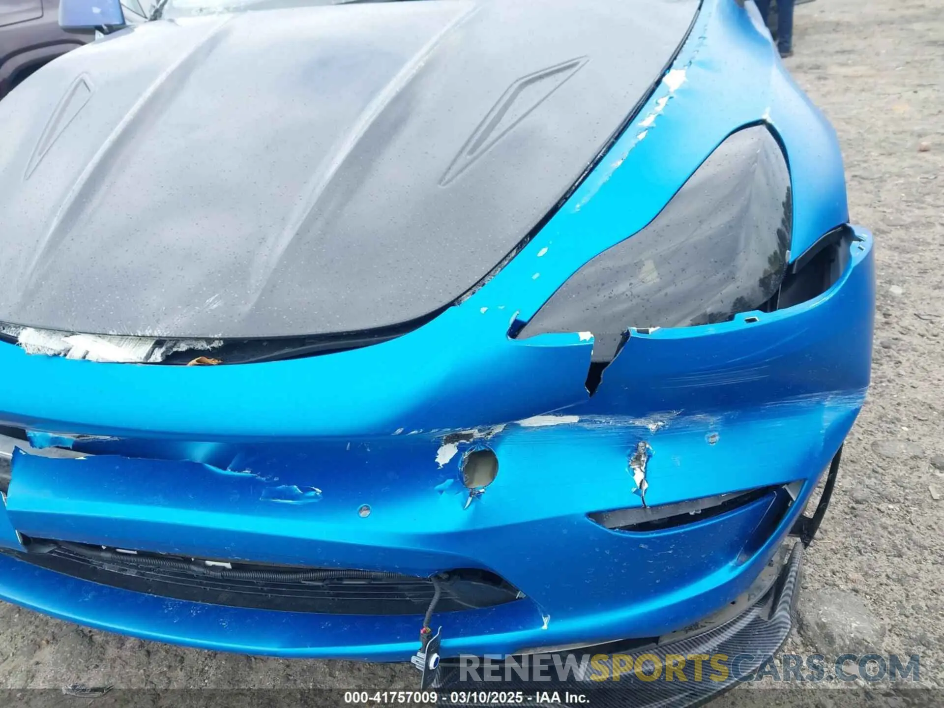 21 Photograph of a damaged car 5YJYGDEF8MF209819 TESLA MODEL Y 2021