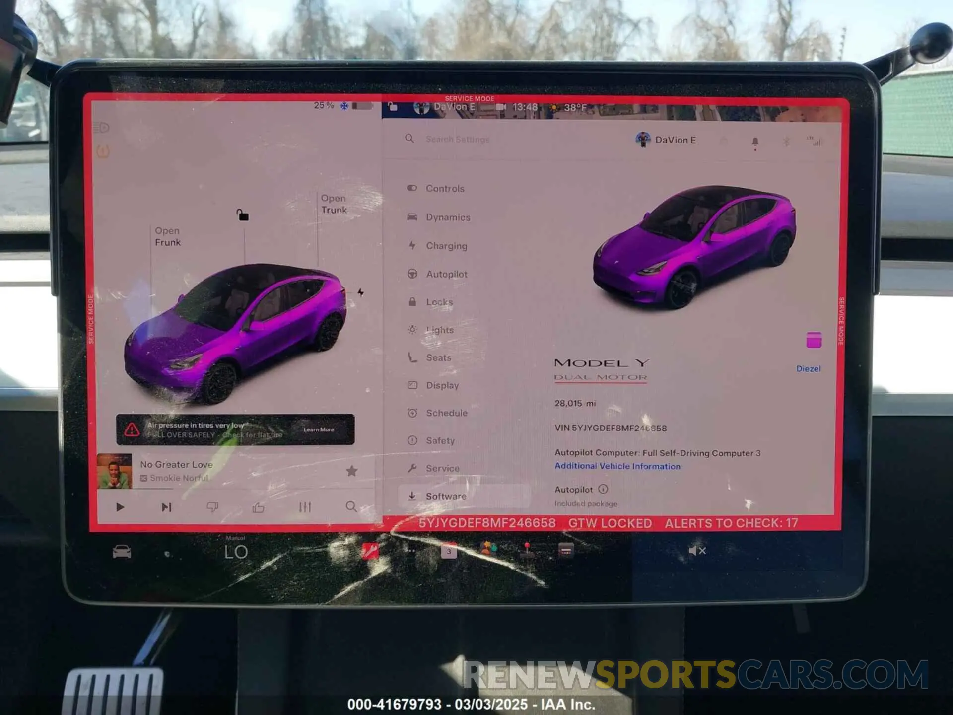 17 Photograph of a damaged car 5YJYGDEF8MF246658 TESLA MODEL Y 2021