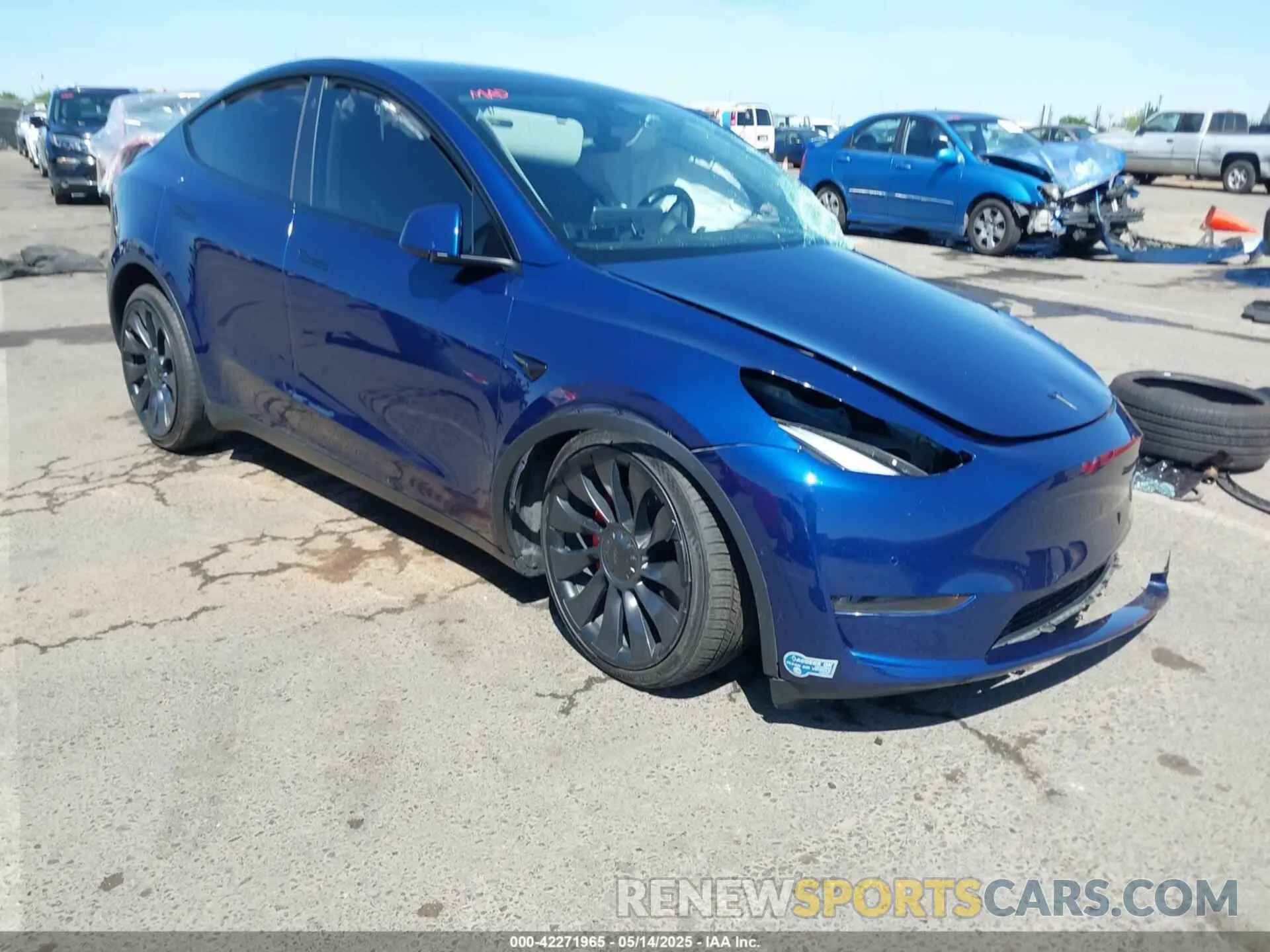 1 Photograph of a damaged car 5YJYGDEF8MF267574 TESLA MODEL Y 2021