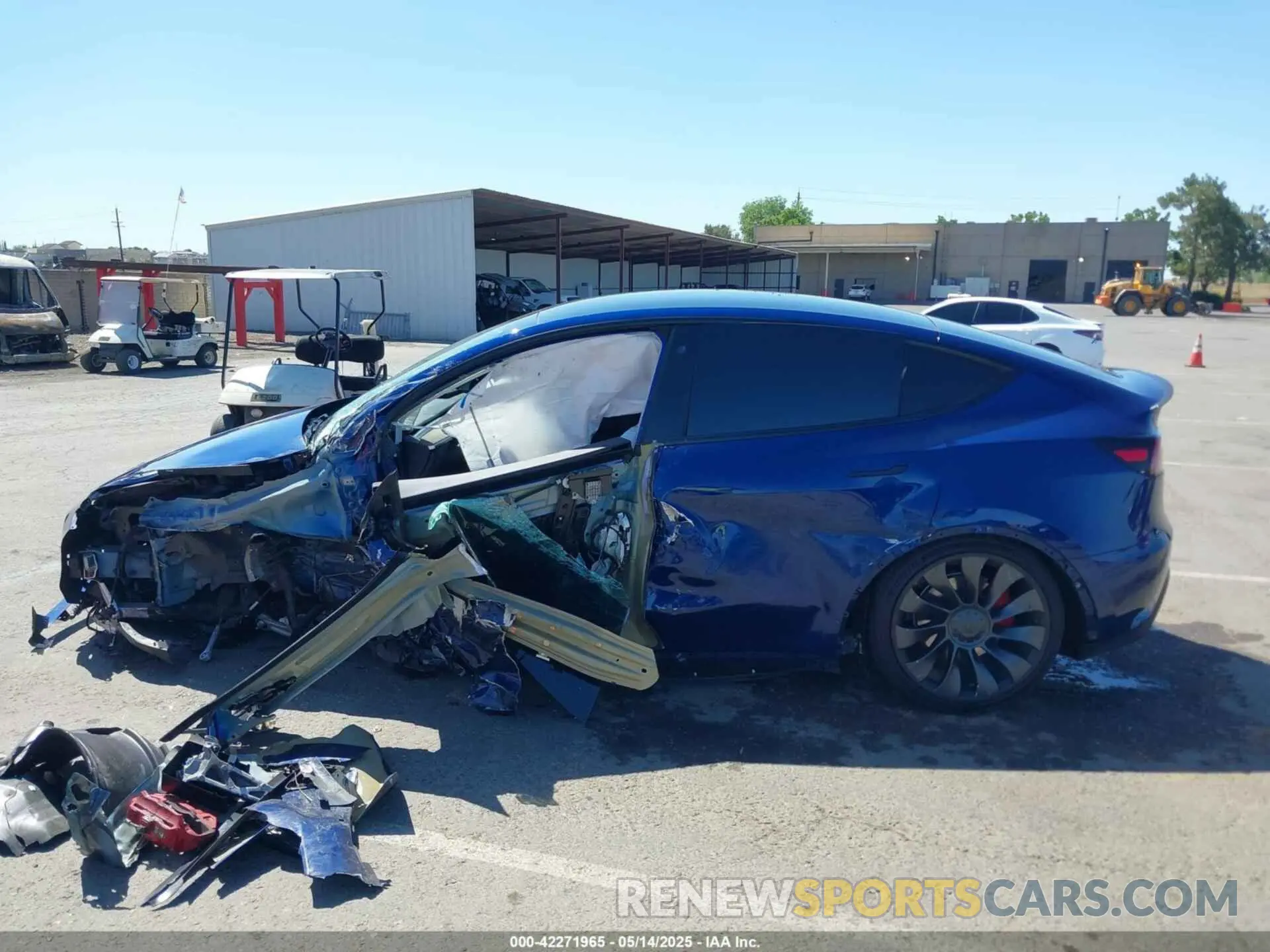 14 Photograph of a damaged car 5YJYGDEF8MF267574 TESLA MODEL Y 2021