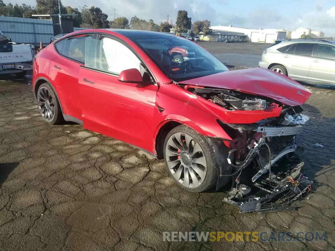 4 Photograph of a damaged car 5YJYGDEF8MF276050 TESLA MODEL Y 2021