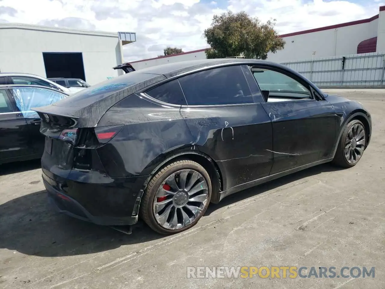3 Photograph of a damaged car 5YJYGDEF8MF294256 TESLA MODEL Y 2021
