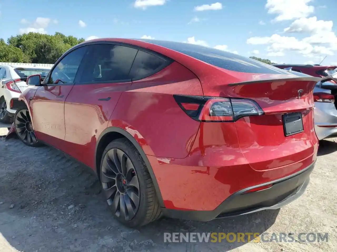 3 Photograph of a damaged car 5YJYGDEF9MF090100 TESLA MODEL Y 2021