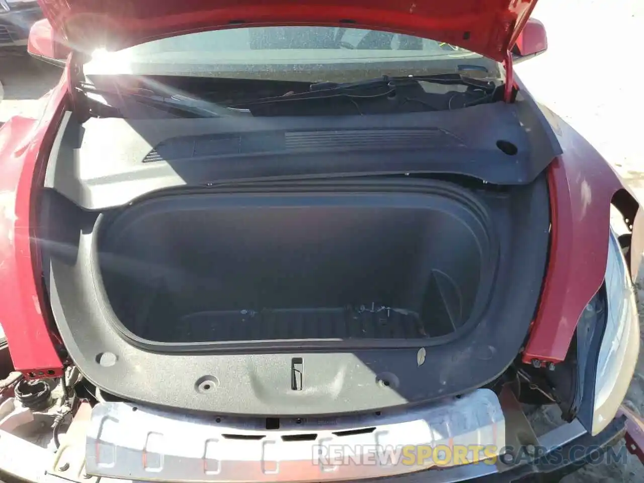 7 Photograph of a damaged car 5YJYGDEF9MF090100 TESLA MODEL Y 2021