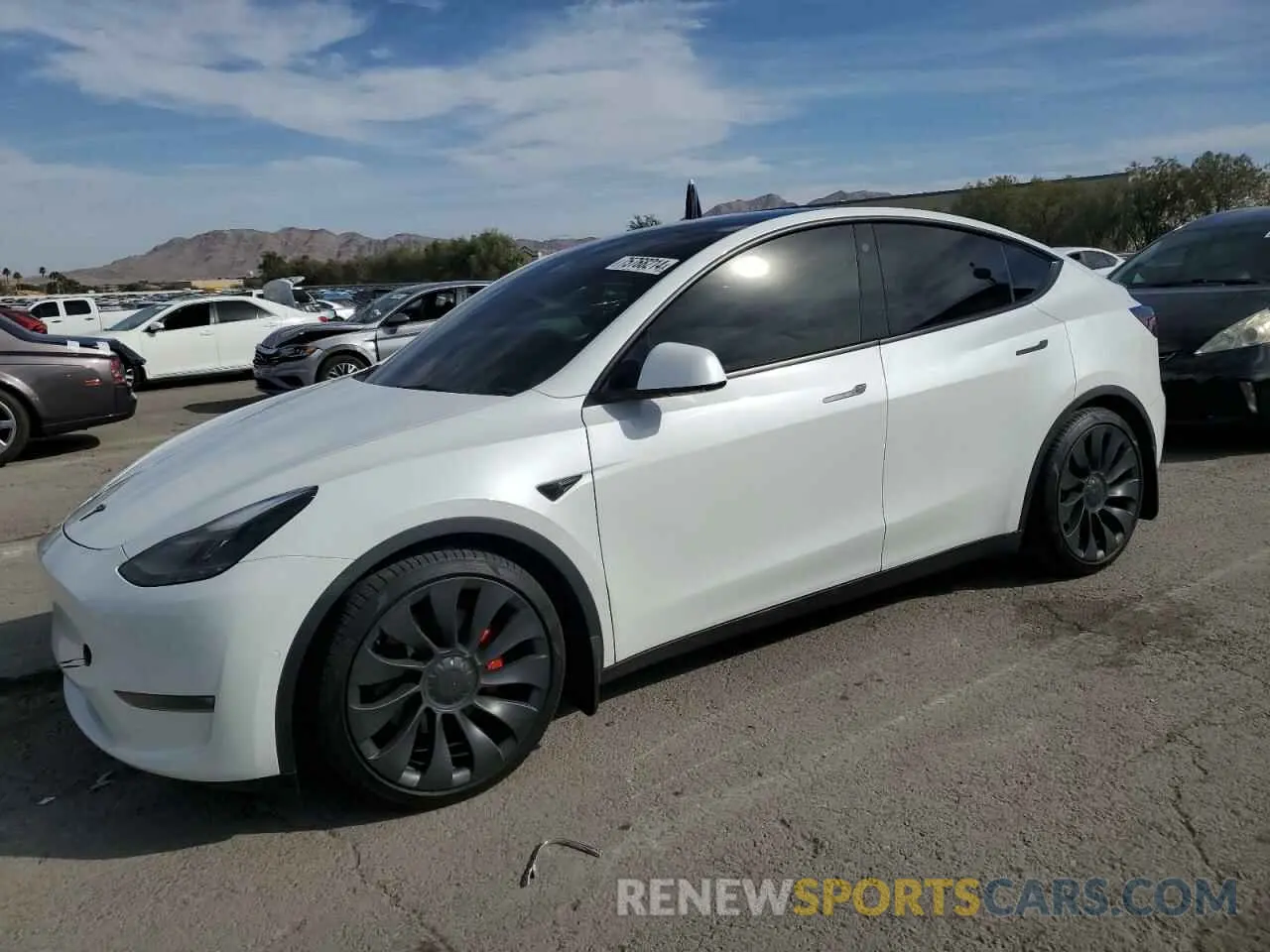 1 Photograph of a damaged car 5YJYGDEF9MF133978 TESLA MODEL Y 2021