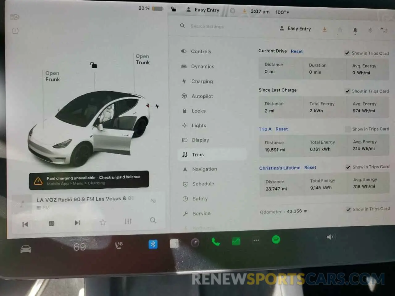 9 Photograph of a damaged car 5YJYGDEF9MF133978 TESLA MODEL Y 2021