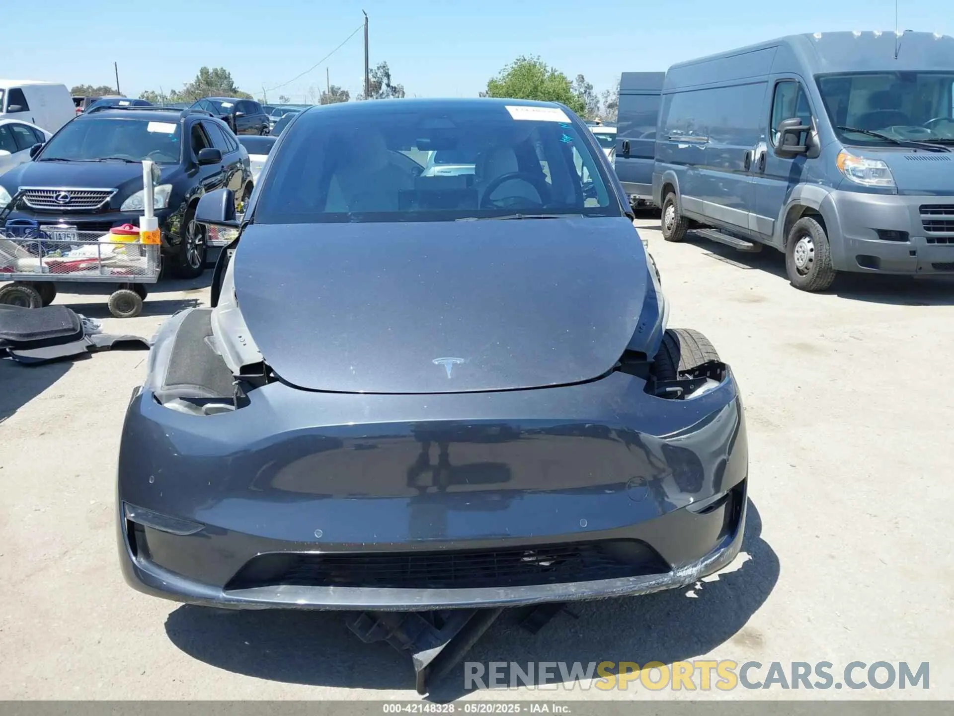 12 Photograph of a damaged car 5YJYGDEF9MF136847 TESLA MODEL Y 2021