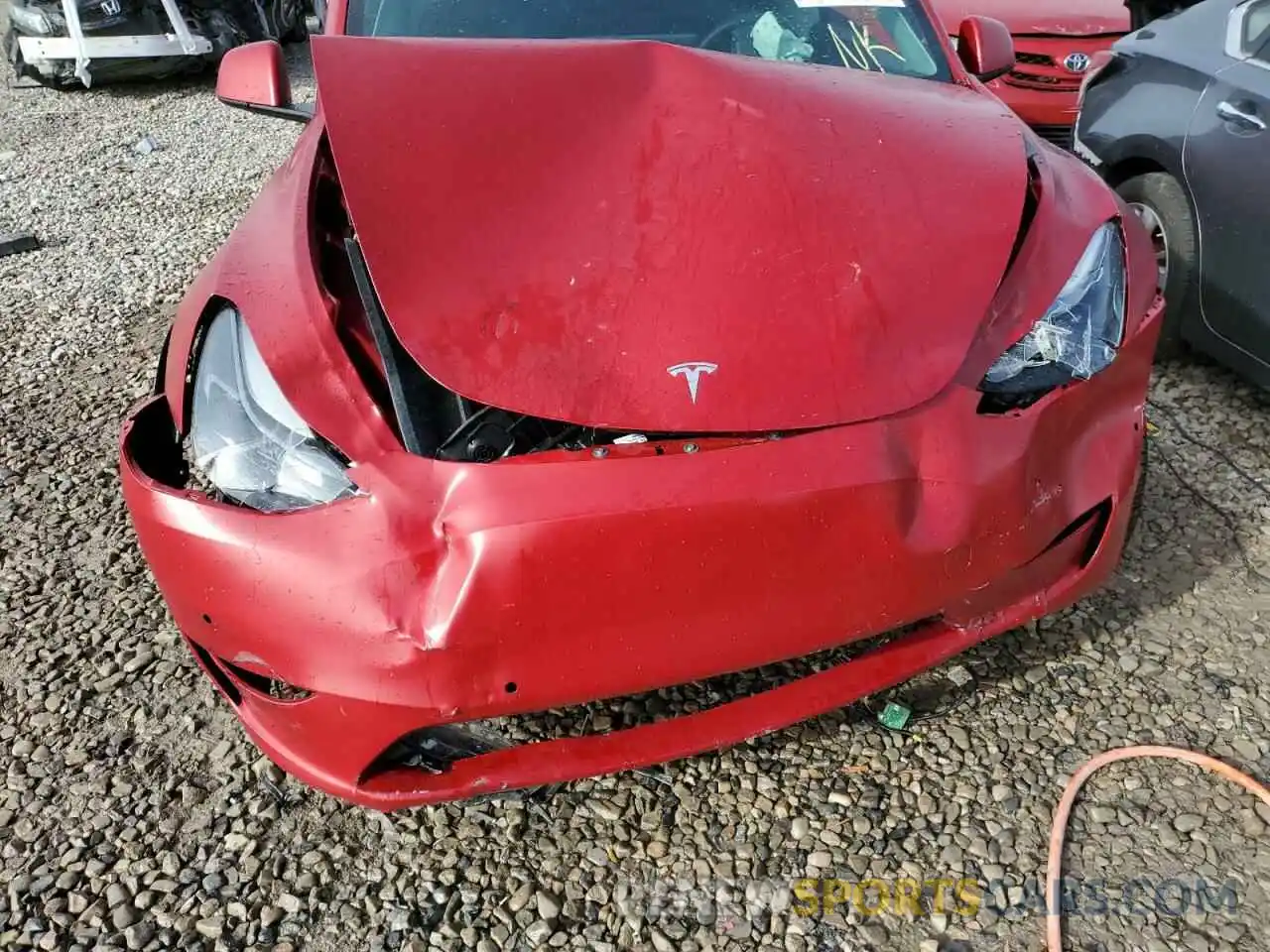 7 Photograph of a damaged car 5YJYGDEF9MF194828 TESLA MODEL Y 2021