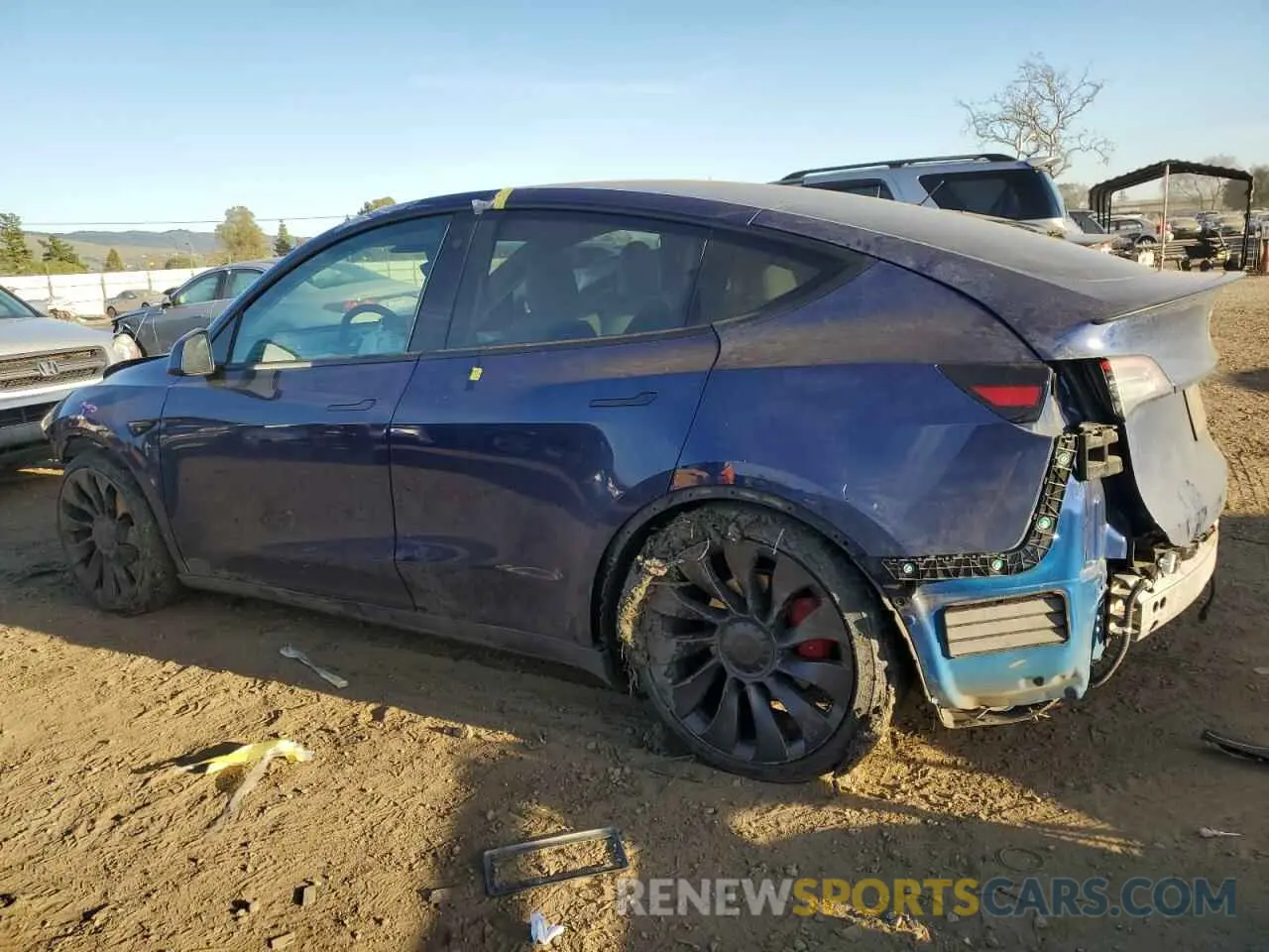 2 Photograph of a damaged car 5YJYGDEF9MF246622 TESLA MODEL Y 2021