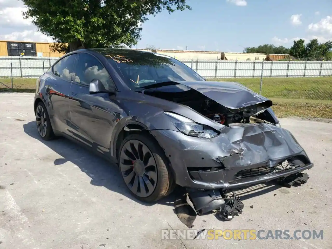 1 Photograph of a damaged car 5YJYGDEFXMF137246 TESLA MODEL Y 2021