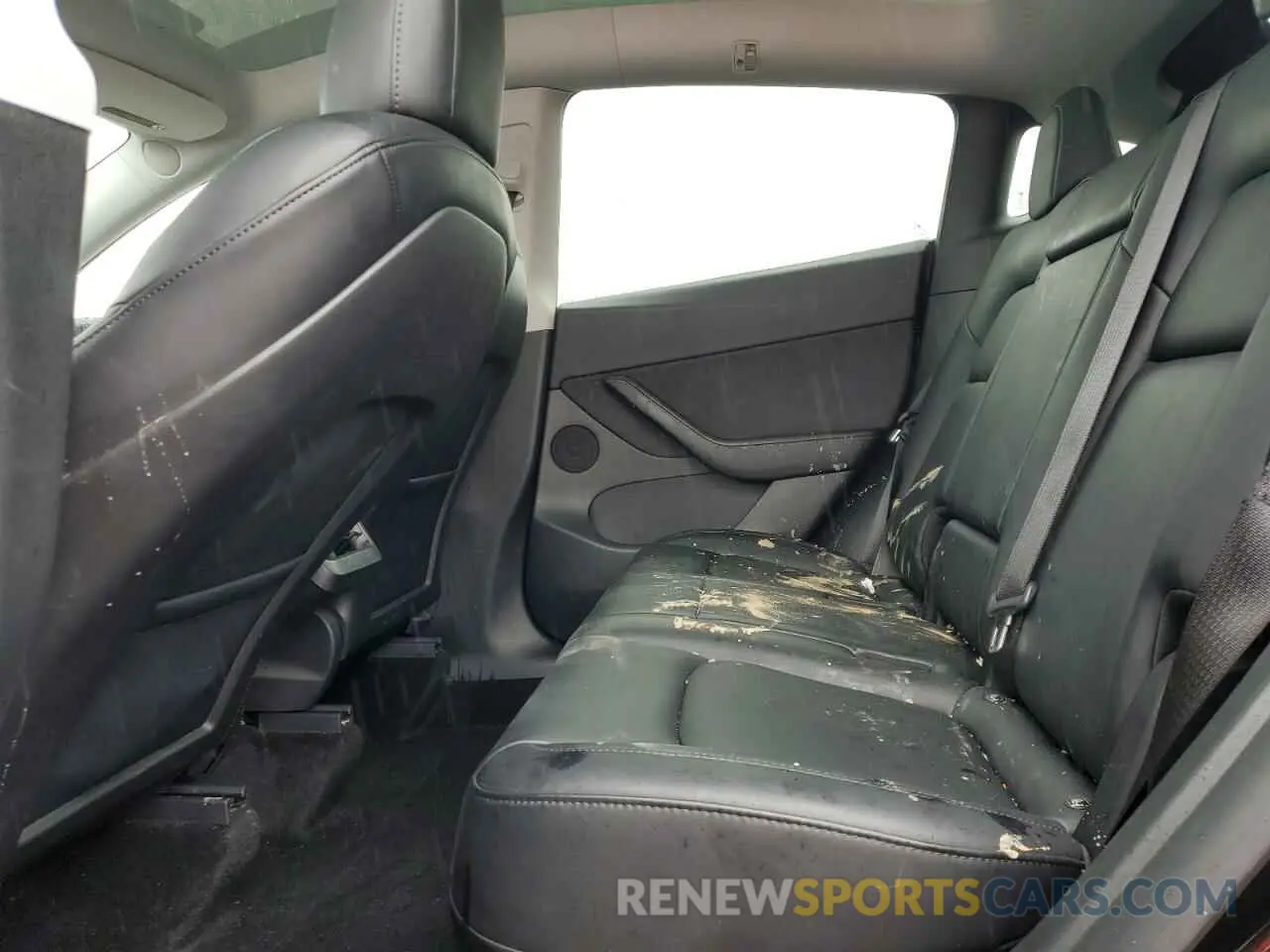 10 Photograph of a damaged car 5YJYGDEFXMF252400 TESLA MODEL Y 2021