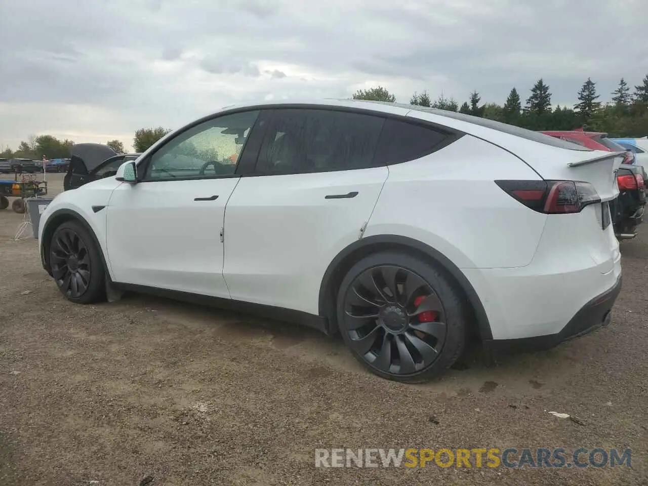 2 Photograph of a damaged car 5YJYGDEFXMF304818 TESLA MODEL Y 2021